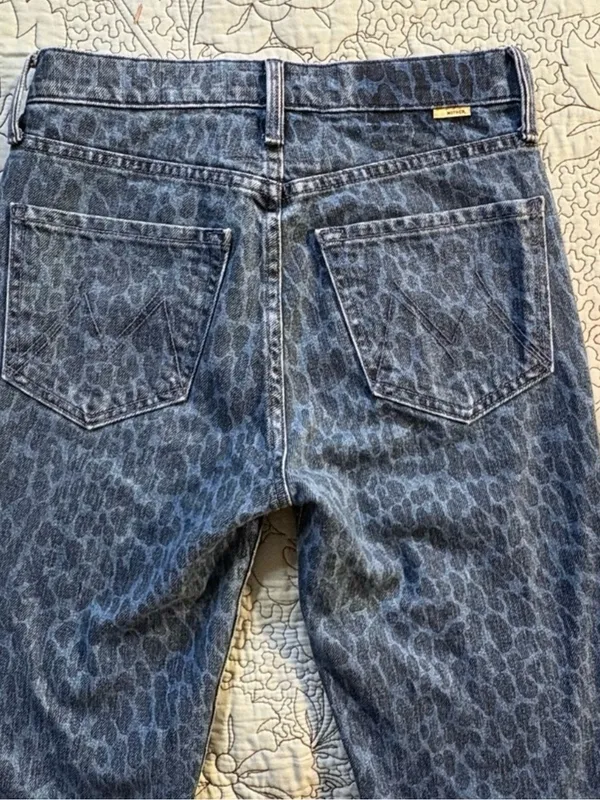 💥MOTHER Superior The Tomcat Sinister Leopard Print Raw Hem Ankle Jeans Size 24🧡 - Image 7