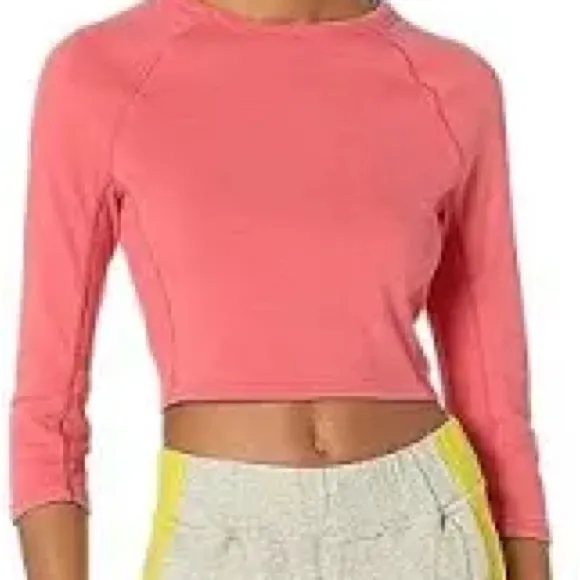NWT‎ Free People movement circle back top in lipstick - Image 3