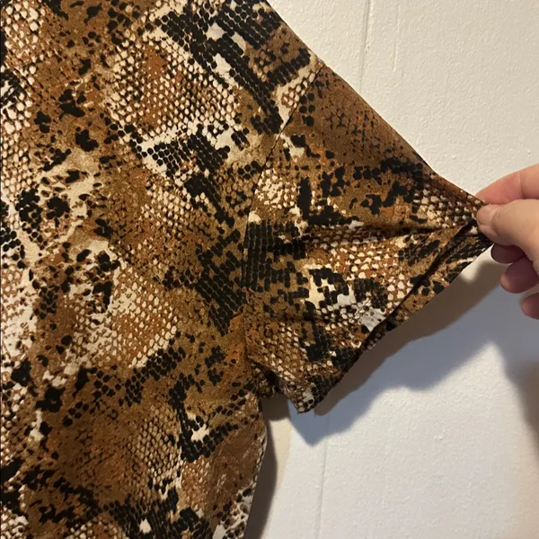 Zara animal‎ print top size L - Image 4