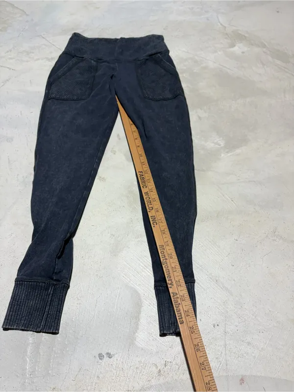 Aerie chill play move Gray Ribbed Waist Jogger Pants medium - Image 2