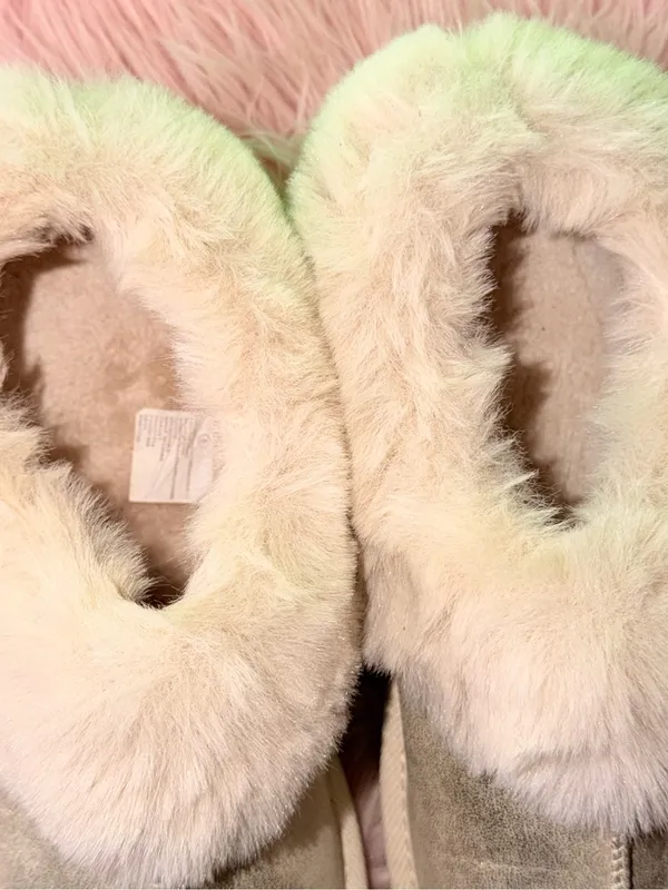 Faux Fur Lined Metallic Slipper Boots - Gold - Image 4