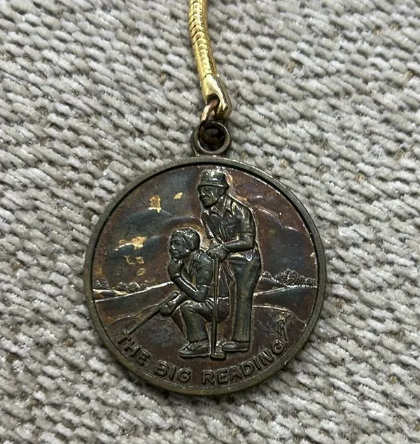 BOYS TOWN NEBRASKA TOKEN MEDAL KEYCHAIN vintage - Image 2