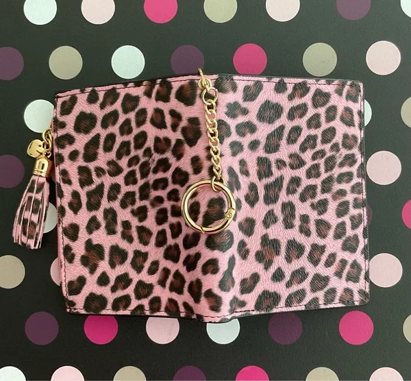 Leopard Pink Small Bifold Slim Mini Wallet - Image 3