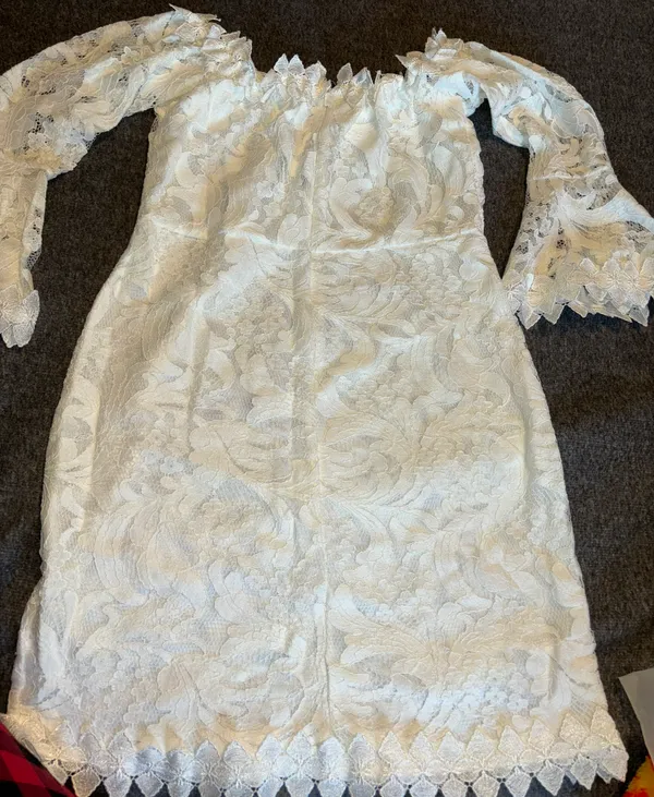 Off Shoulder White Dress Size M - Image 4