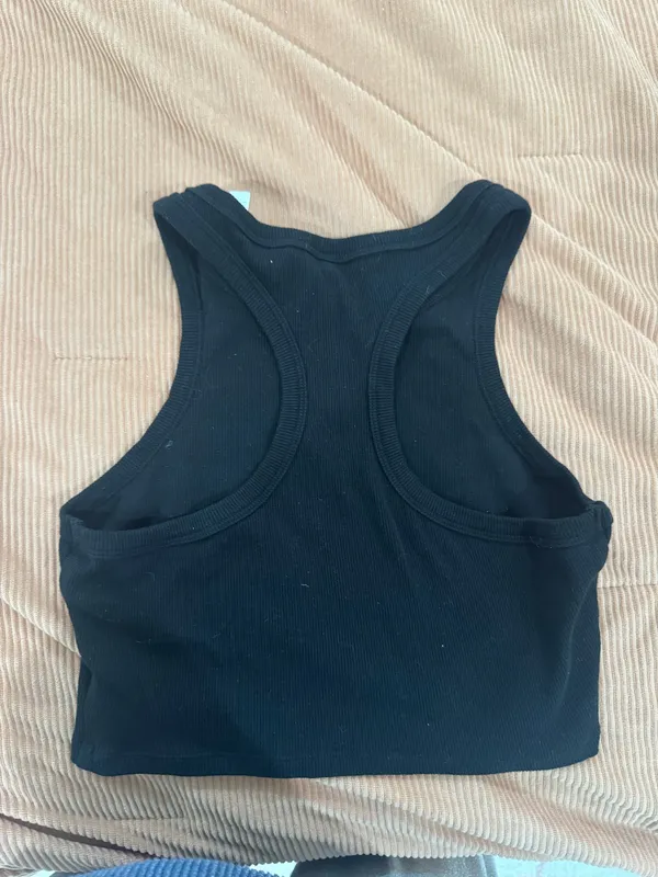 Alo Yoga Tank Top - Image 3