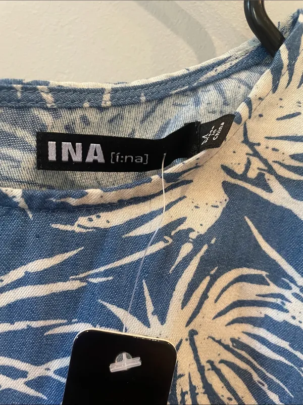 Blue and White Palm-Print Shift Dress new with tags - tropical - Image 4