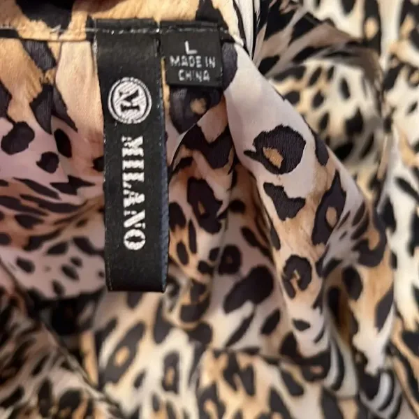 Milano size large leopard print sleeveless blouse with ruffles EUC Tan - Image 9