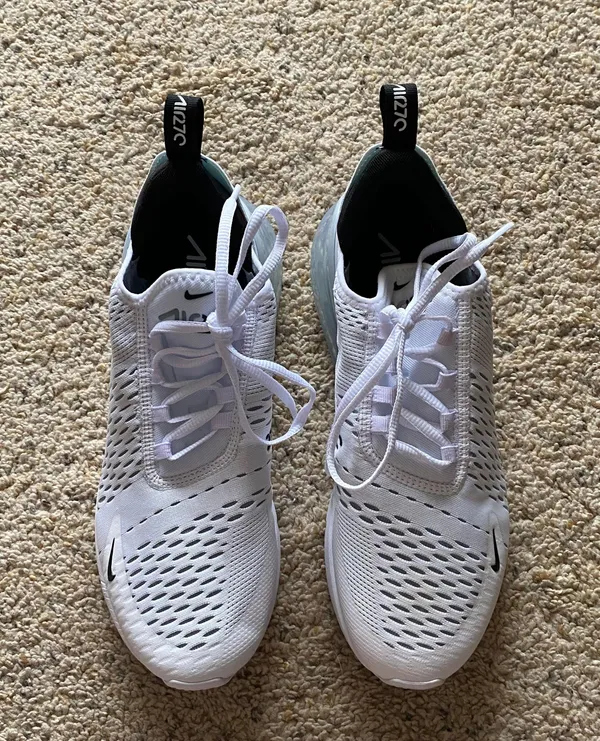 Nike ‼️ Air Max 270‼️ - Image 4