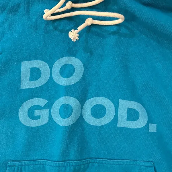 Cotopaxi sweatshirt - Image 4