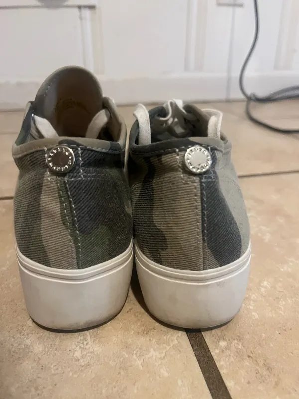 Steve Madden Platform Sneakers Camo - Image 3