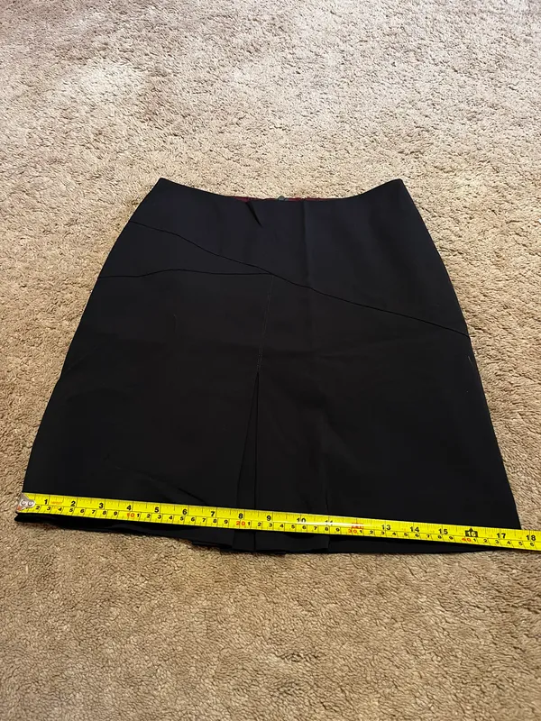 Black Pencil Skirt Size 2 - Image 4