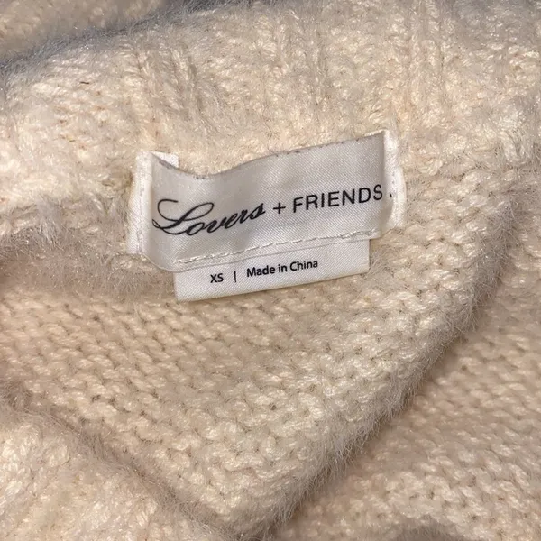 ✨ ELSA SWEATER✨  - Image 5