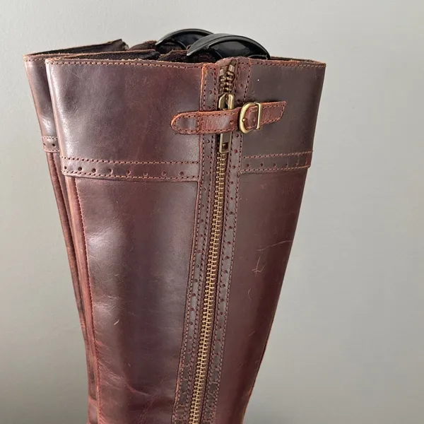 Born Poly Tall Heeled Distressed‎ Riding Boots 7.5 - Image 4