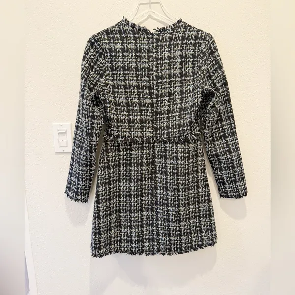 LIKELY Robin Dress Tweed‎ Jeweled Button Front Mini Preppy size 6 - Image 4