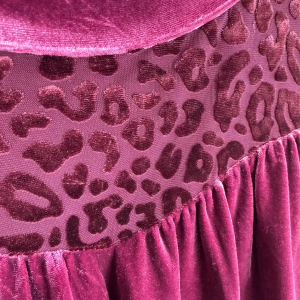 JODIFL Burgundy Velvet Burnout Leopard Long‎ Sleeve Blouse Size L - Image 3