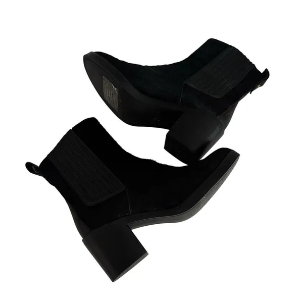 UGG Camden Exotic Chelsea Boots EUC - Image 5