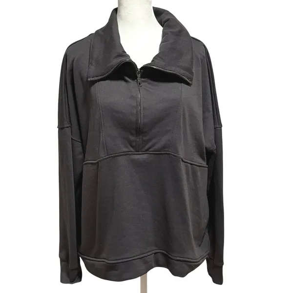 WILO The Label Size L Bella 1/2 Zip Sweatshirt Charcoal Grey Gray Minimalist - Image 2