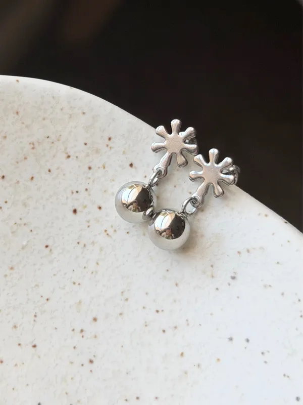 Handmade fully stainless steel flower & ball dangle earrings🌼 - Image 6