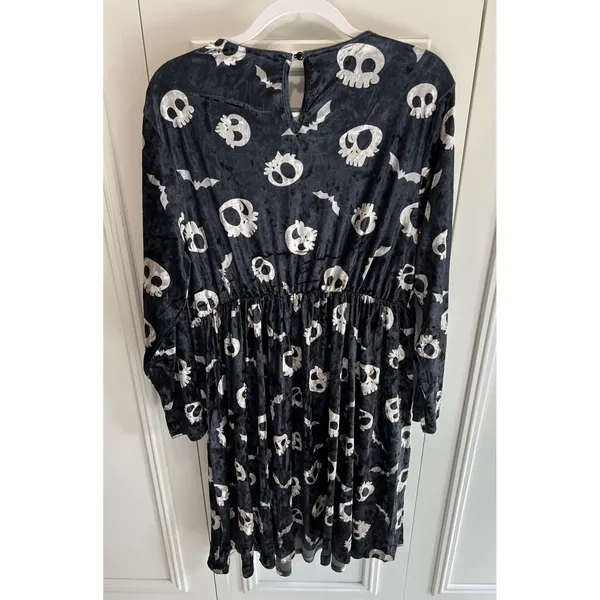 Bloomchic Black Velvet Dress Skulls Bats Whimsigoth Goth Halloween Novelty‎ - Image 3