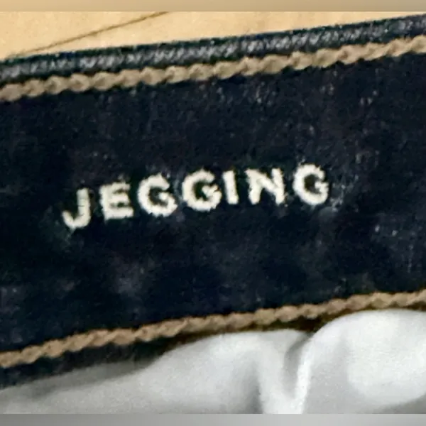 American Eagle Jegging Jeans Size 0 Reg - Image 7