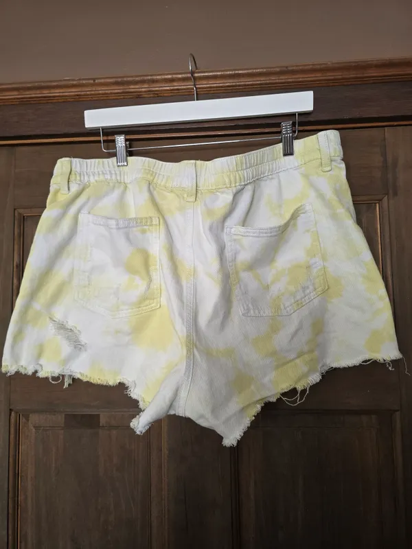O aerie White and Yellow Tie-Dye Distressed Denim Shorts XXL - Image 6