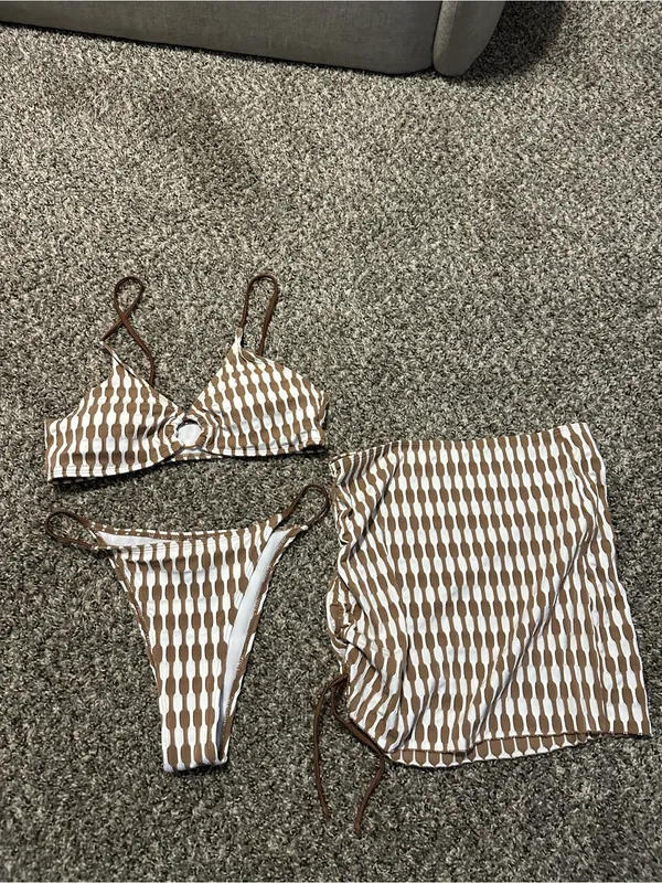Amazon 3-Piece Brown & Cream Houndstooth Bikini Set - Image 2