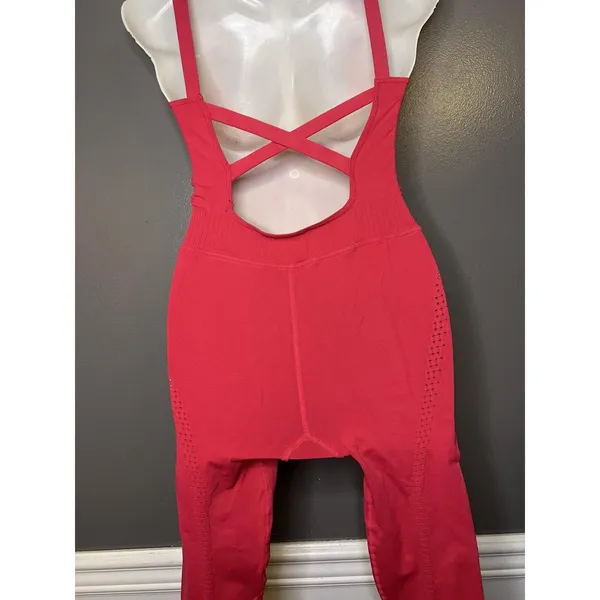 FP Movement Women XS/Small Red Sleeveless Scoop Neck Criss Cross Back Activewear - Image 8