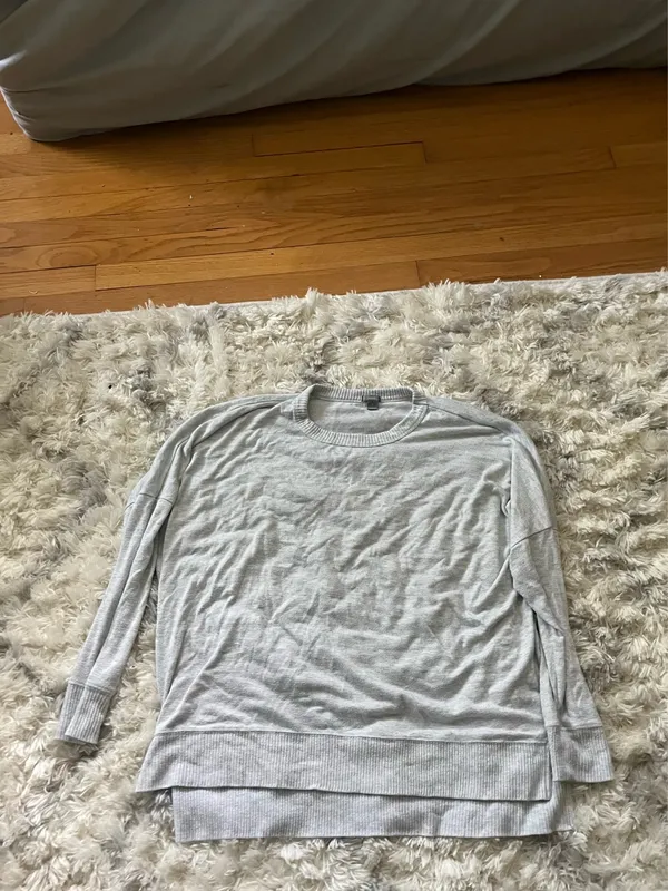 Grey Aerie Thin Sweater - Image 2