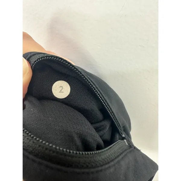 Lululemon Women's Size 2 Black Speed Up Tight Full On Luxtreme Leggings‎ - Image 3