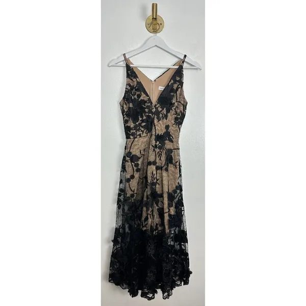 DRESS THE POPULATION Audrey Embroidered Fit & Flare Dress Black/Nude Size Small - Image 4