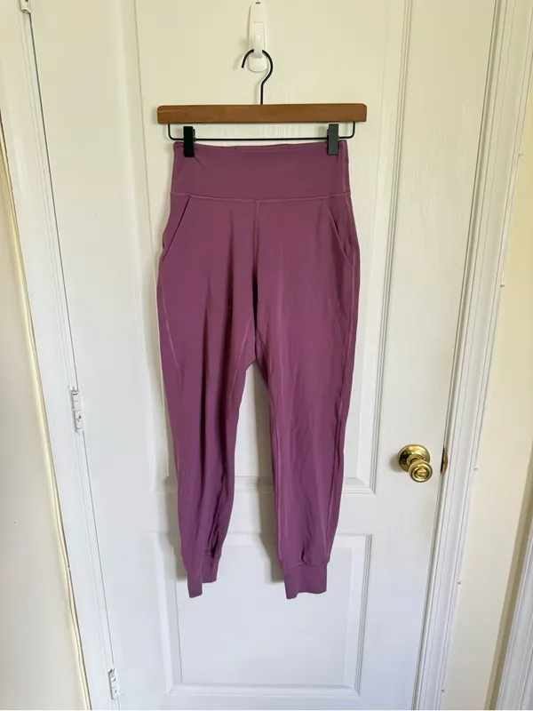 Lululemon Align High-Rise Jogger in Vintage Plum - Image 4