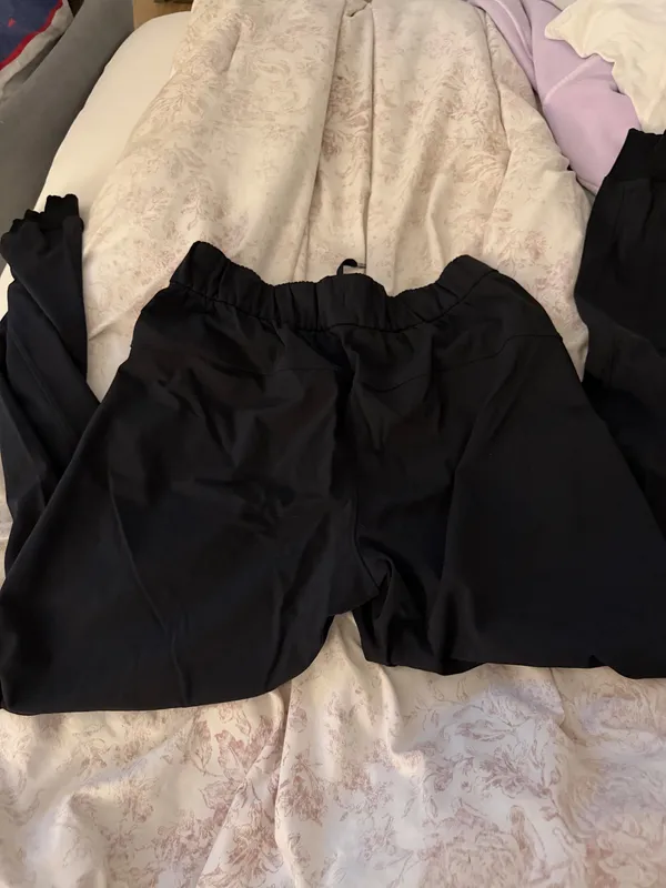 Lululemon Joggers - Image 2