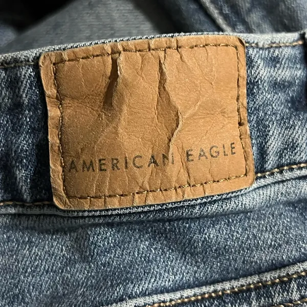 American Eagle Women’s Blue Denim Stretch Jeans Size 8 - Image 4