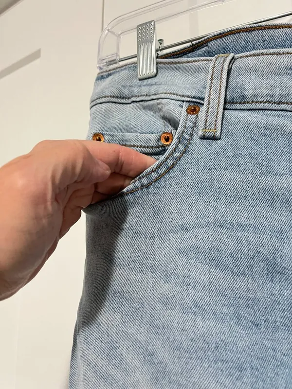 Levi's Size 29 Blue Ribcage Straight Button Fly Jeans - Image 3