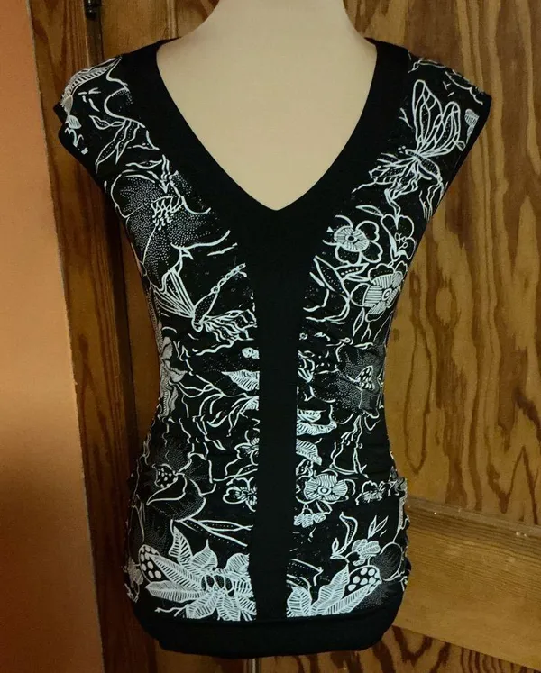 Vtg Y2K black floral sexy top - Image 5