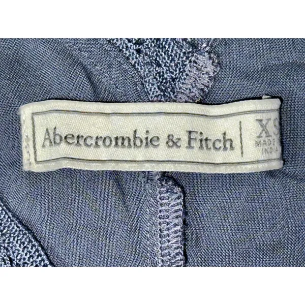 NEW Abercrombie & Fitch Navy Blue Lace V-Neck Peplum Babydoll Blouse Top Size XS - Image 4
