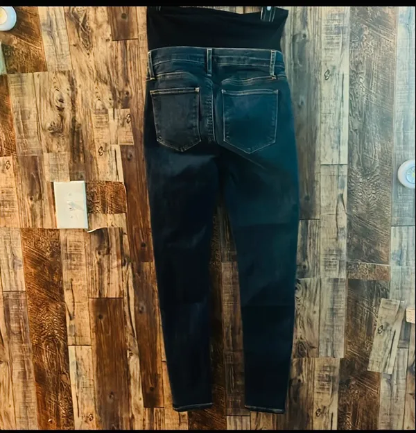 Gap NWT s women's maternity blue jeans size 25 Rm31 - Image 2