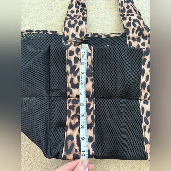 Victoria’s Secret mesh shopper with leopard accent cheetah handles - Image 8