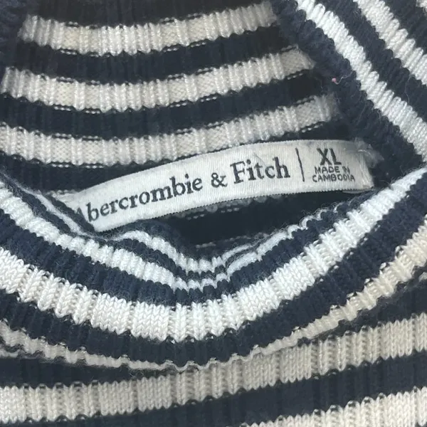 Abercrombie & Fitch Navy and White Slim Rib Turtleneck Sweater - XL - Like New - Image 4