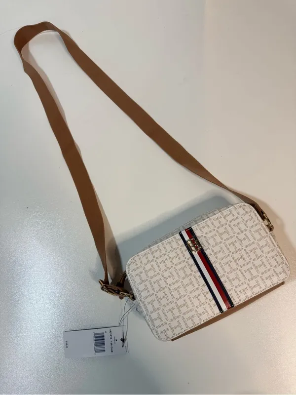 Tommy Hilfiger White Monogram Crossbody with Tricolor Stripe - Image 2