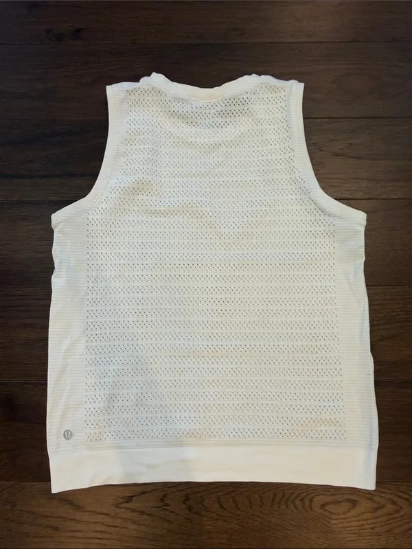 lululemon Women's Breeze By Muscle Squad Tank Top in White Size 6 - P37 - Image 5