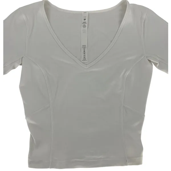Lululemon Nulu Cropped Slim Yoga Short Sleeve Top White Size 2‎ - Image 4