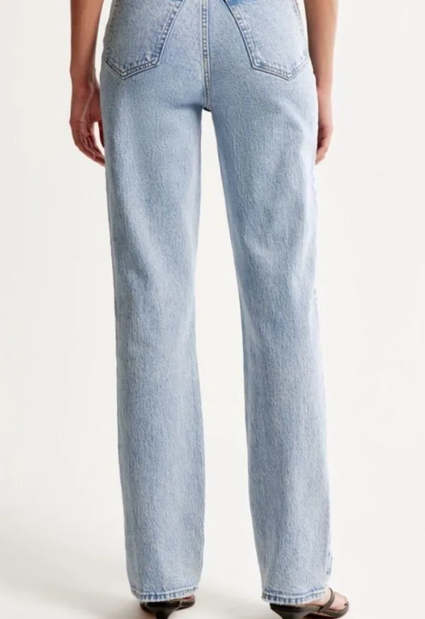 The ‘90s Slim Straight Ultra High Rise Jeans - Abercrombie - Image 2