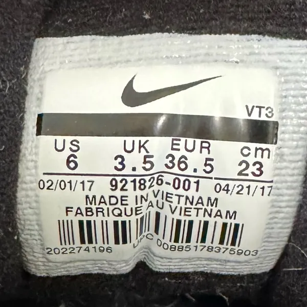 Nike Black & White 97 Air Max Athletic Sneakers‎ 6/7.5 - Image 10