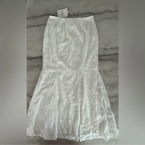 Runaway The Label - Larina Maxi Skirt - Image 3