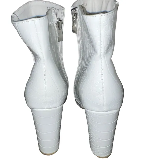 PrettyLittleThing White Croc Bethati Ankle Boots - Image 4