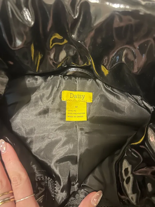 Daisy Puffer Vest Black  - Image 3