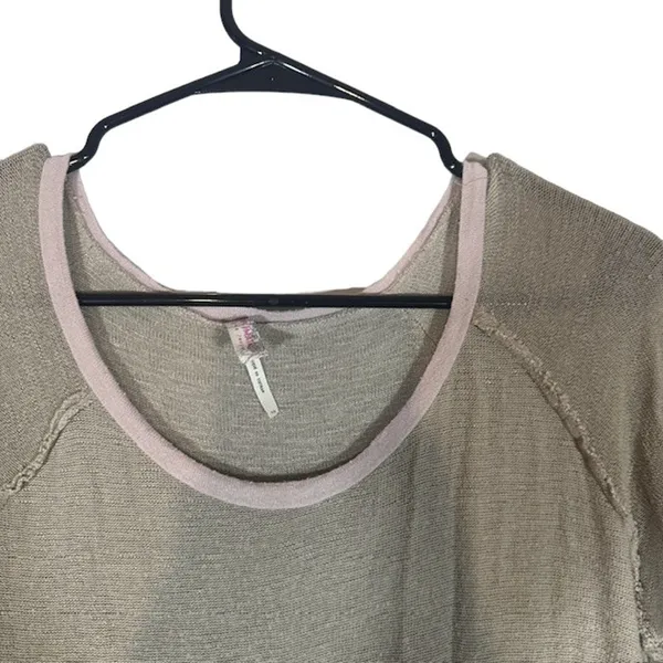 Free People Intimately Olive Gauze Distressed Scoop Neck Shirt Women Sz L - Image 6
