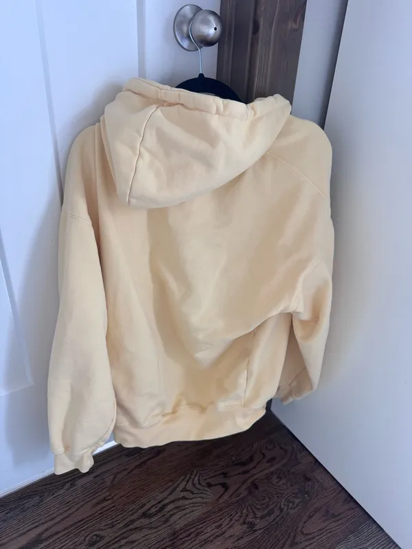 Brandy Melville Zip-Up - Image 4