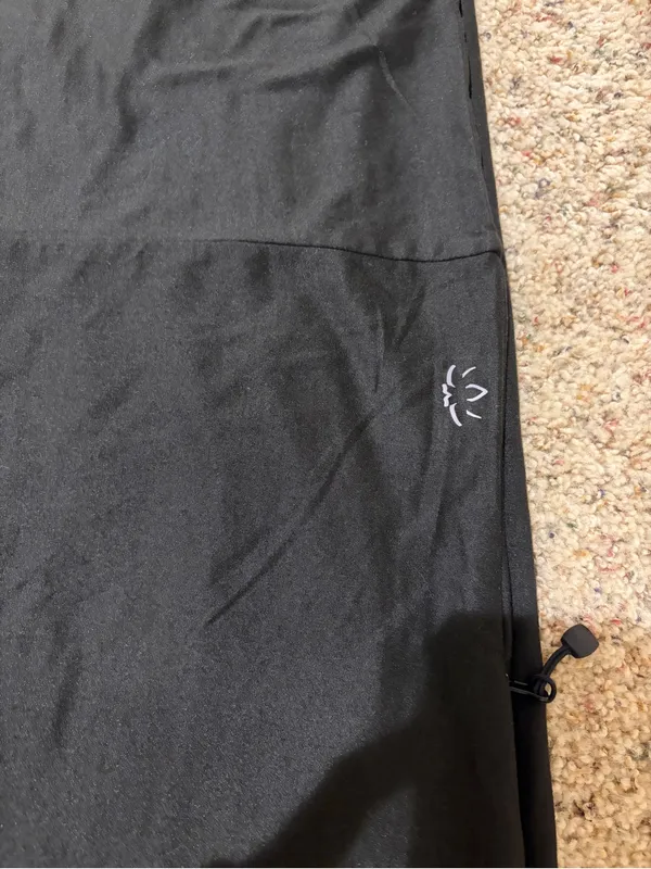 Beyond Yoga Black Pocket Infinity Wrap Scarf Active Athletic Running One Size - Image 4